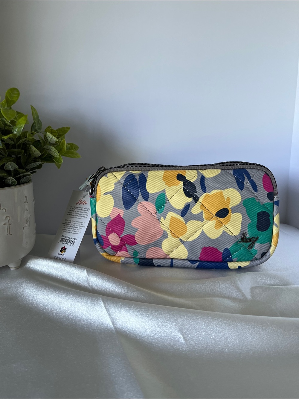 LUG - Coupe XL Matte Luxe VL Convertible Crossbody Bag in Wildflower Multi - Picture 1 of 13
